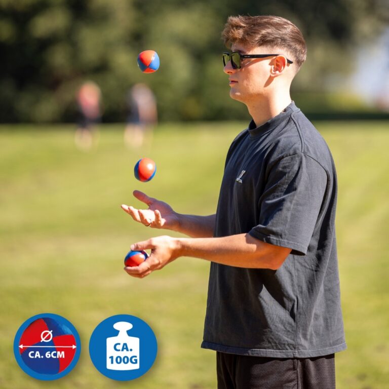 970339-Juggling-Balls-3